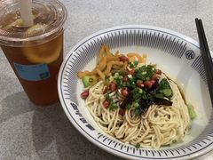 -遇见小面(站西路店)