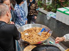 -六广门毛阿姨糯米饭