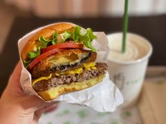 芝士牛肉蘑菇堡-Shake Shack(西单大悦城店)