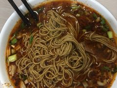 -崇州余荞面(落虹桥店)