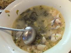 -严记小天府酸菜鱼(西四路店)