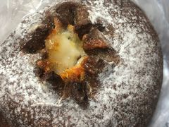 -Dough&Joe团憩(瑞虹天地月亮湾店)