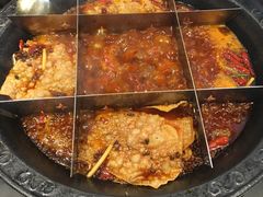-疯狂的筷子老灶九宫格火锅