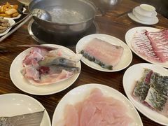 -正能量脆肉鲩火锅