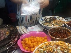 -清真马乐贝腊牛肉蛋黄菜夹馍(马蓉洒金桥店)