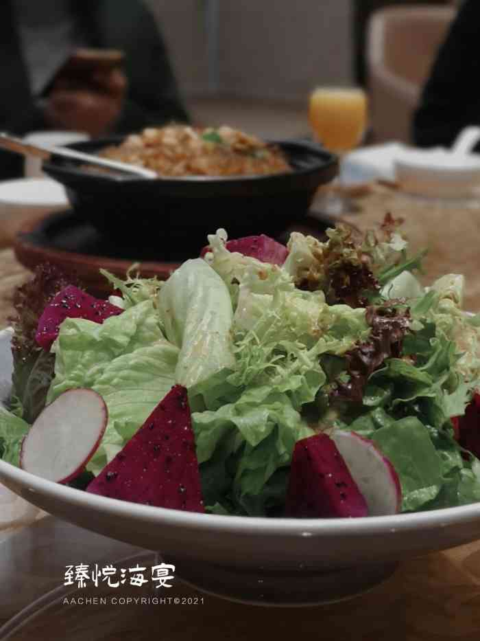 臻悦海宴(草山岭店)-"海宴餐厅,位于草山岭小区,城南往事楼后边.