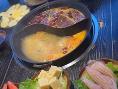 -冯校长老火锅(中联广场店)