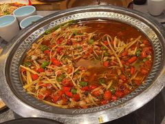 -有红鸡毛店·川菜(建设路店)