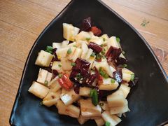 -临界音乐酒馆·小龙虾·江湖菜(华熙LIVE·鱼洞店)
