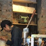 家门口的咖啡店Sewing Machine