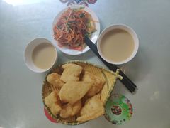 -伊宁伊香酥油奶茶馆