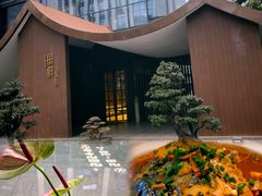 -鱼鲜饭香·招牌汽锅剁椒鱼头王