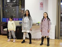 -潮童星少儿模特时尚中心(黄浦博荟广场店)