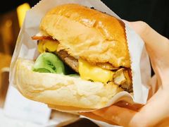 -龙治汉堡(中华城店)