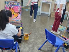 -缤纷鸟美术书法(汉神购物广场校区)