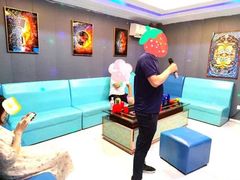 -弥舍·湖景团建泳池派对别墅·湖山境店