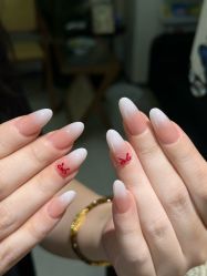 -Lucky girl建构养甲·中式翘睫专业店