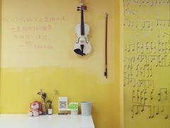 -志龙皇冠吃货椰子铺