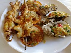 -覃记海鲜美食餐厅