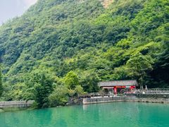-重庆神龙峡漂流