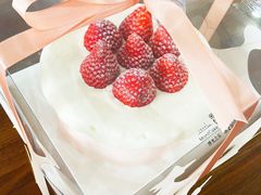 6英寸水果草莓奶油蛋糕-浮光之丘MontCake生日蛋糕(科华路店)