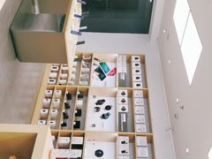 -华为授权体验店(上坤上街购物中心)