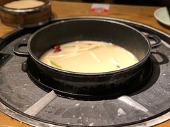 -三人行骨头王火锅(长寿店)
