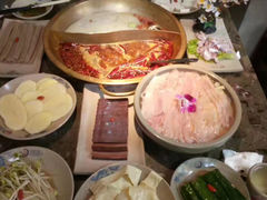 -小龙坎火锅(湖滨银泰in77店)