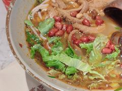 -百春原湖南牛肉粉(百联世纪店)