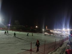 -蓟洲国际滑雪场