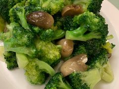 草菇西兰花-烤肉宛饭庄(南礼士路店)