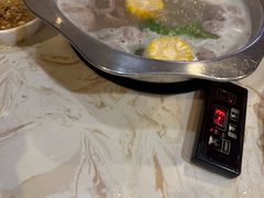 -粤潮牛肉火锅店(江南大道店)