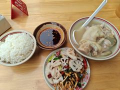 -老方桌烂蹄花川菜馆(九龙坡店)