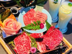 -铭牛烧肉·和牛海鲜自助(高新月牙湖店)