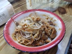 削骨肉拌面-卢聪艺小吃店(阳翟总店)