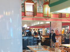 -大食代美食广场(上海中心店)