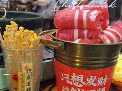 -黔有有贵州酸汤夺夺粉火锅(五味十字店)