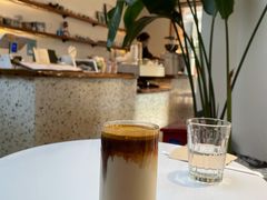 -Line 咖啡(石厦花园店)