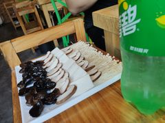 -小小河边鱼(天润城店)