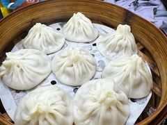 -莱莱小笼·乔艾