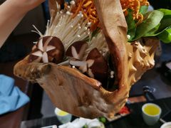 -东椰·海南椰子鸡火锅(朝阳门店)