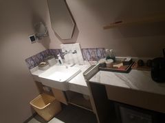 -深圳罗湖水贝IBC亚朵酒店