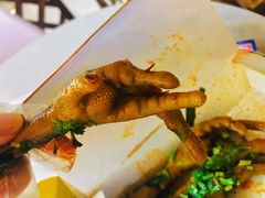 重庆火锅味鸡爪-降龙爪爪(建设路2店)
