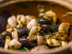 鲍鱼-辉记炭烧海鲜大排档·老字号(福田店)