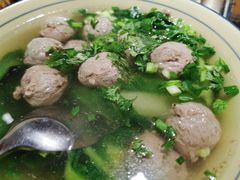 -大众跷脚牛肉馆·非遗传承单位(峨眉山店)