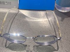 -镜客眼镜(浦江欢乐颂店)