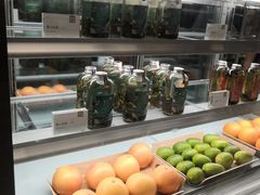 -奈雪的茶(亨特国际广场店)