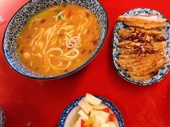 -粉家柳州螺蛳粉(杨宅路店)