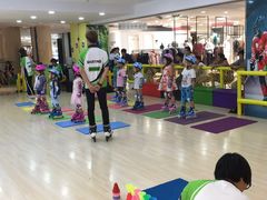 -阿布溜溜(同曦假日百货店)