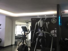 -简·无界健身工作室·运动康复·体态(石厦店)